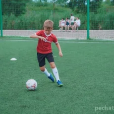 Детский футбольный клуб Метеор на улице Гурьянова фотография 1